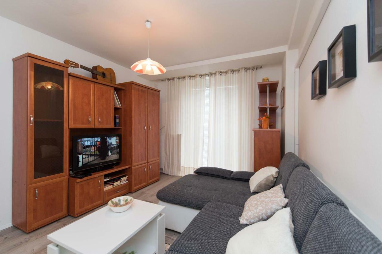 Apartman Lux Дарувар Экстерьер фото