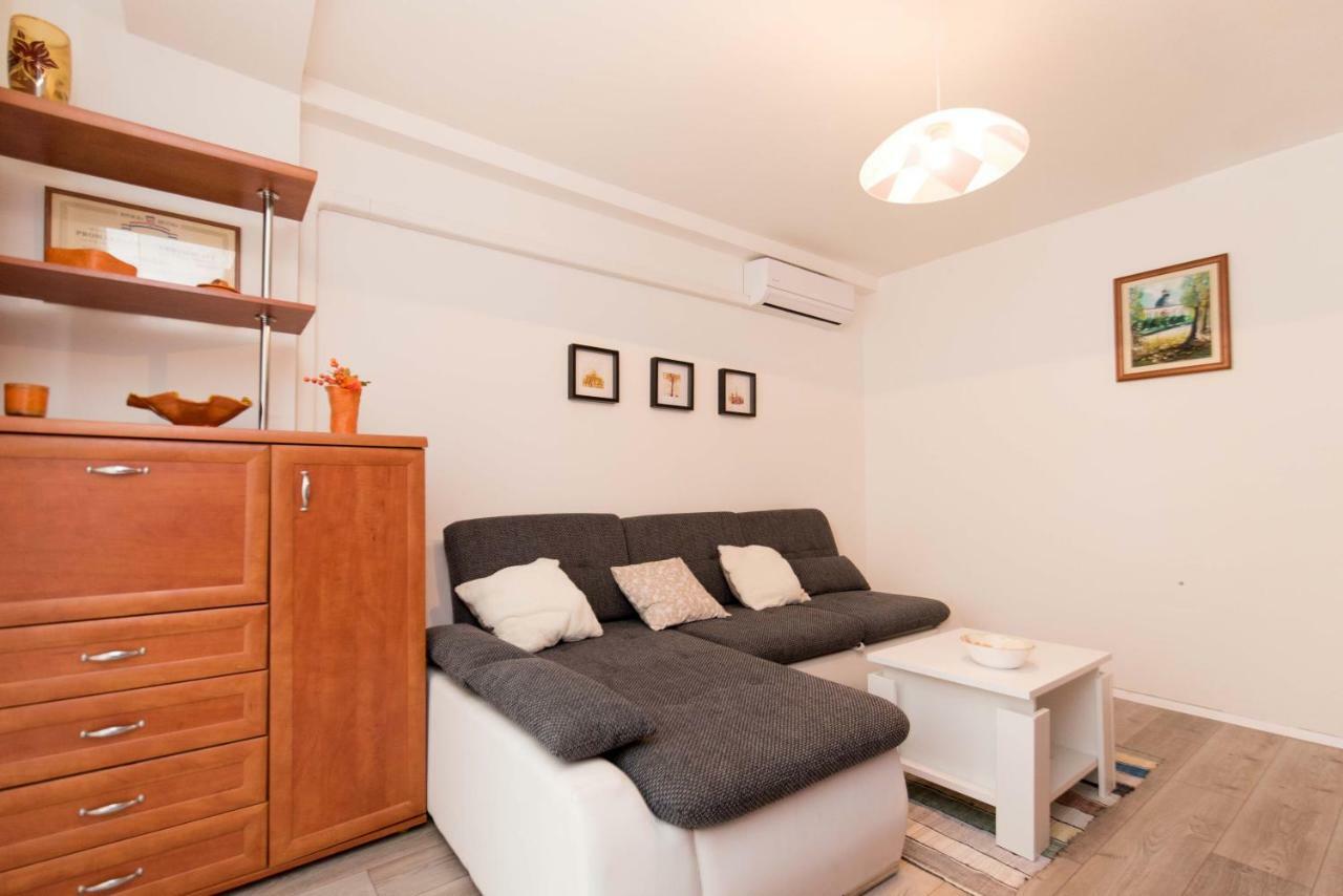 Apartman Lux Дарувар Экстерьер фото